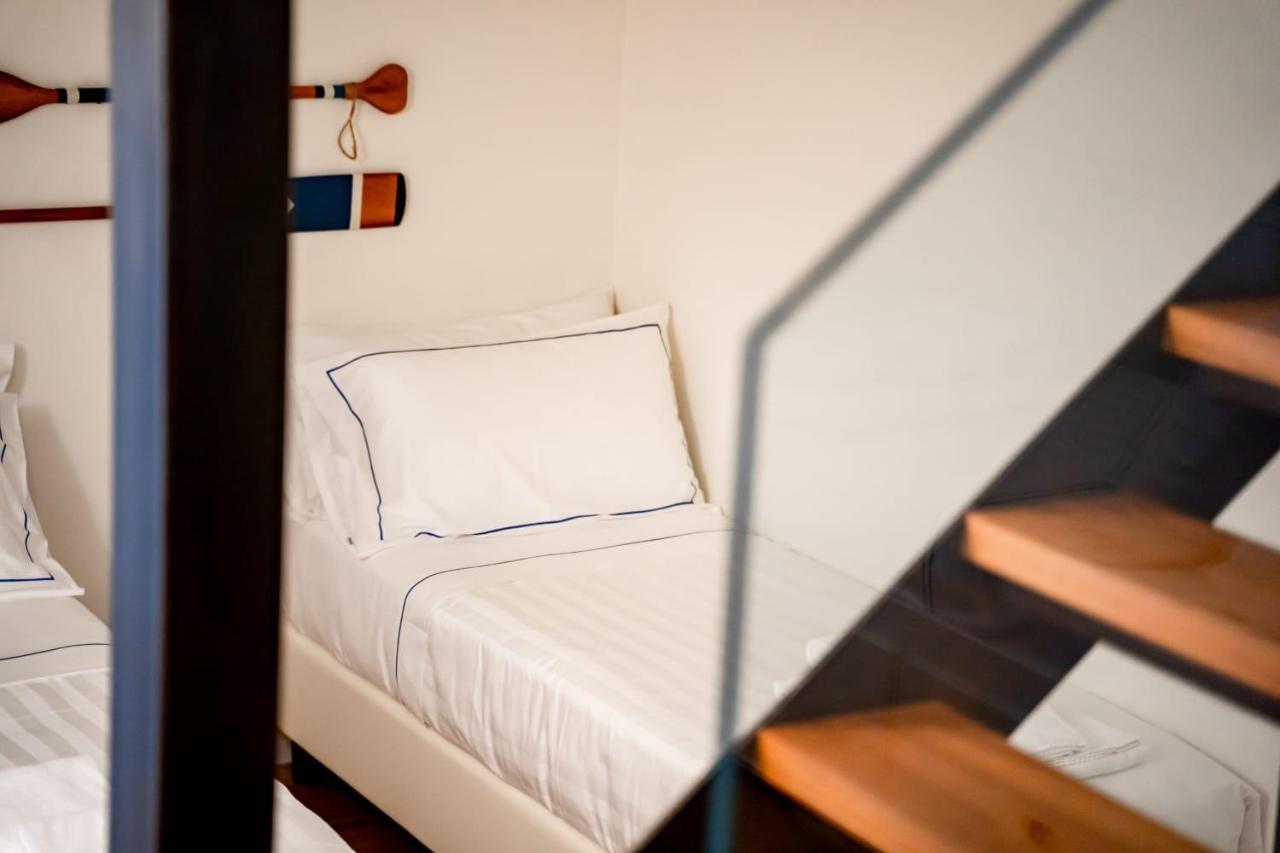 Gioia Mia Suites Кастелламмаре-дель-Голфо Экстерьер фото