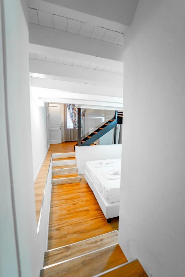Gioia Mia Suites Кастелламмаре-дель-Голфо Экстерьер фото